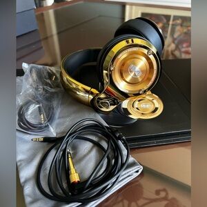 Monster 24k DJ headphones